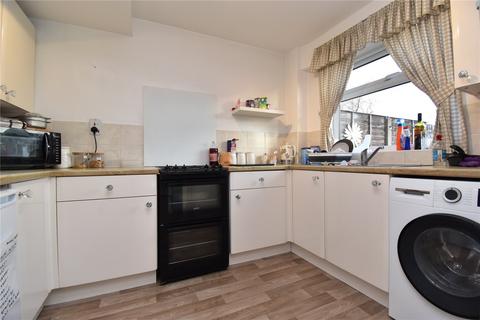 3 bedroom semi-detached house to rent, Kingsman Drive, Clacton-on-Sea, Essex, CO16