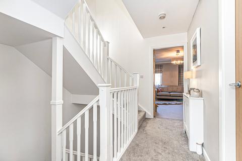 1 Seres Drive, Clarkston, Glasgow, G76 7PJ