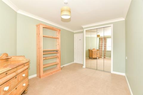 1 bedroom flat for sale, Queen Street, Arundel, West Sussex