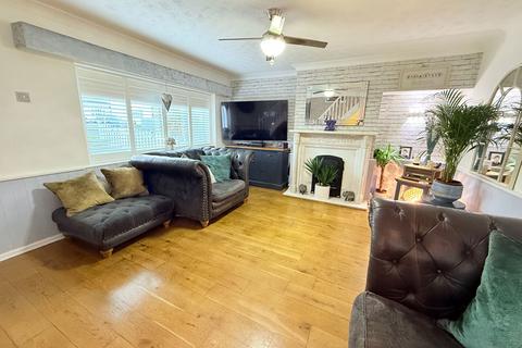 3 bedroom semi-detached house for sale, Wellfield Road, Hall Green