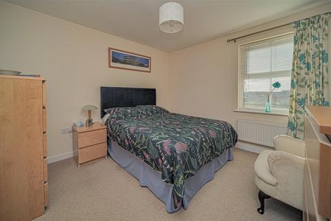 121 Cranesbill Road, Melksham, SN12 7GH