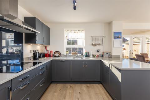 85 Derwent Road, Pickering, YO18 7UA