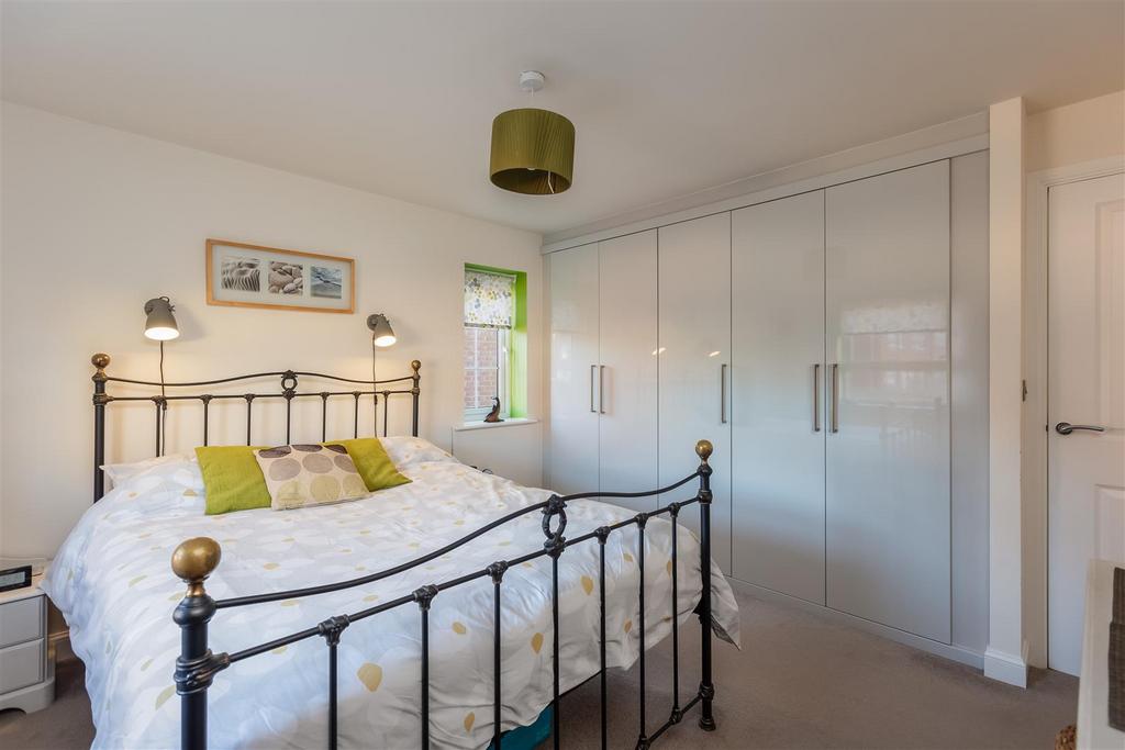 Derwent Road 85 Bedroom 1-2.jpg