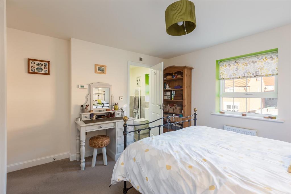 Derwent Road 85 Bedroom 1-3.jpg