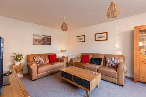 85 Derwent Road, Pickering, YO18 7UA