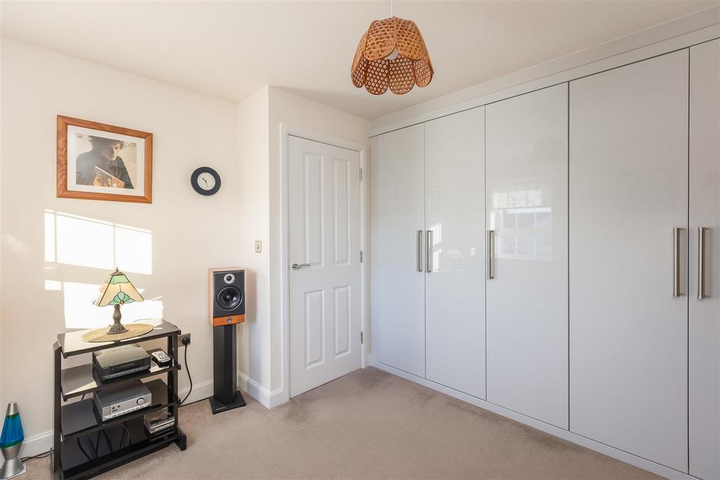 Derwent Road 85 Bedroom 3-2.jpg