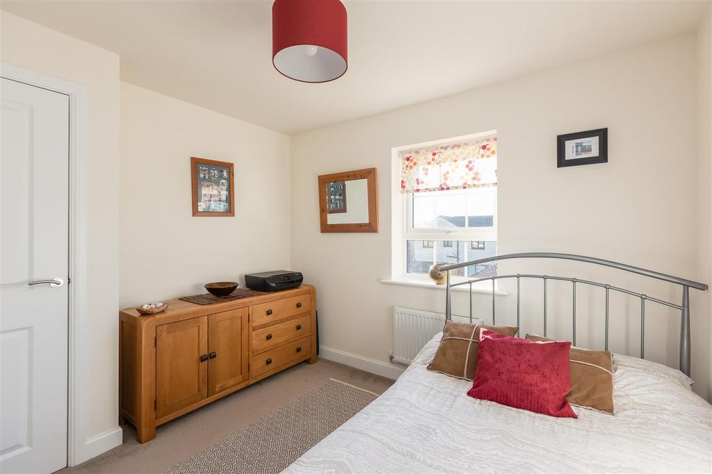 Derwent Road 85 Bedroom 4-3.jpg