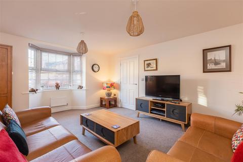 85 Derwent Road, Pickering, YO18 7UA