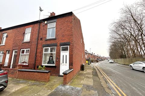 2 bedroom end of terrace house for sale, Apsley Road, Denton