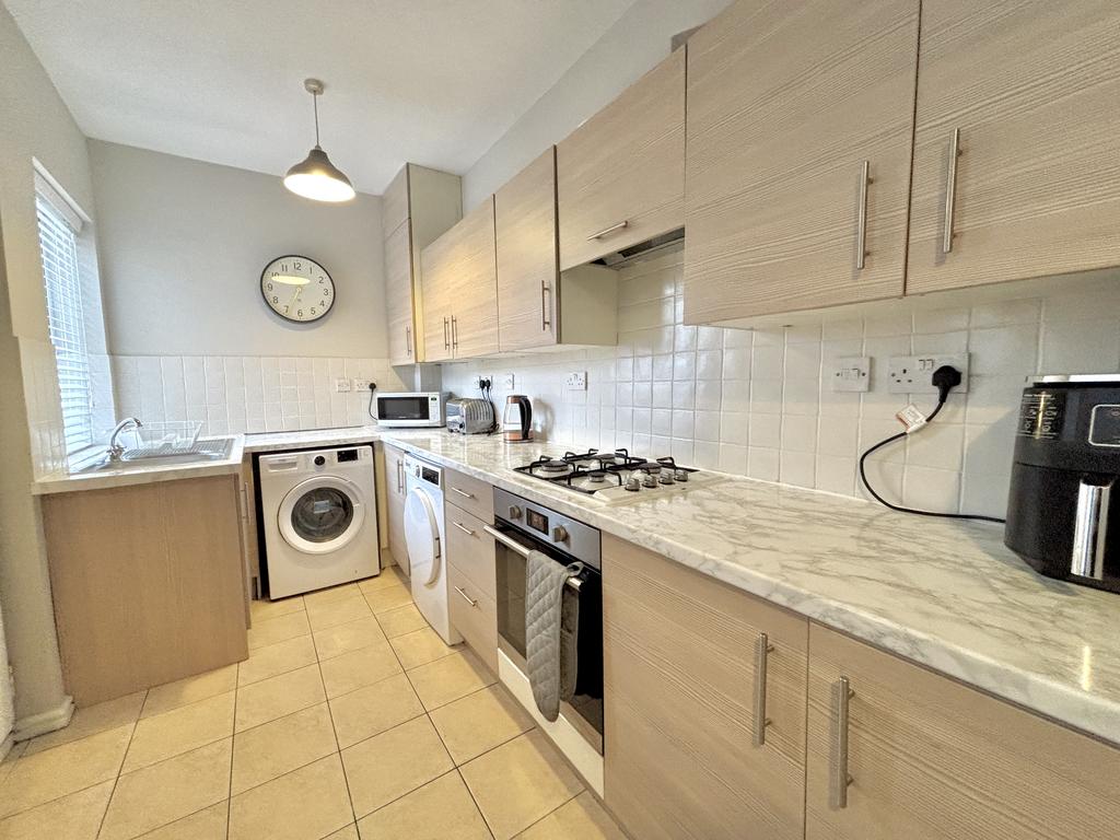 Image00015.jpeg