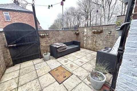 23 Apsley Road, Denton, Manchester, M34 3HE