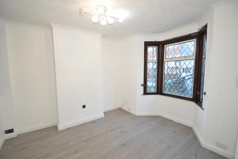 3 bedroom terraced house to rent, Caldy Road, Belvedere, DA17