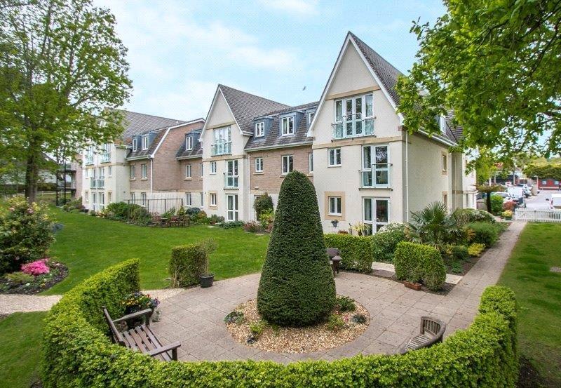 Churchill Lodge