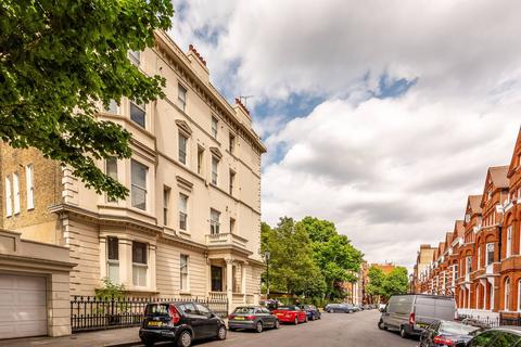 2 bedroom flat to rent, Earls Court Square, Earls Court, London, SW5