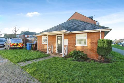 1 bedroom bungalow for sale, Adisham Green, Kemsley