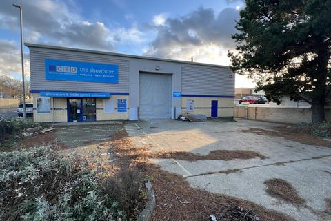 Warehouse to rent, Premier House, Airport Service Road, Portsmouth, PO3 5TU