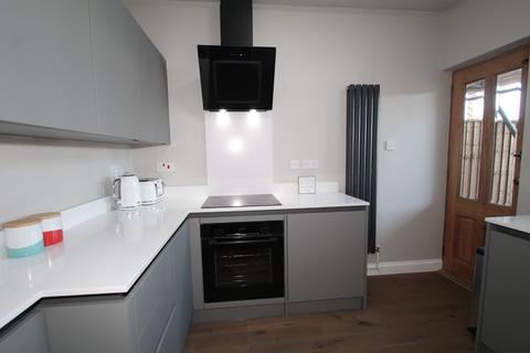 1 bedroom terraced house to rent, Canning Terrace, Nottingham,