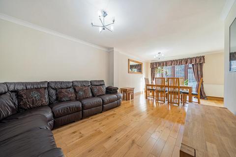 44 Oakley Drive, Bromley, BR2 8PT