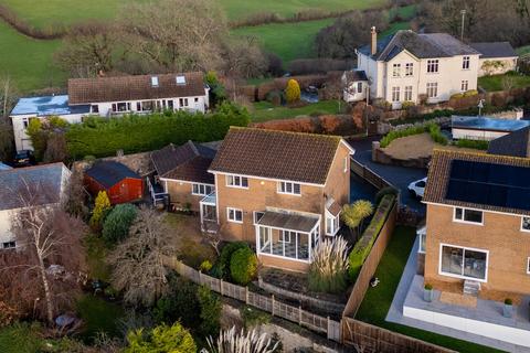 4 bedroom detached house for sale, Kingskerswell, Newton Abbot