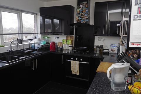 2 bedroom flat for sale, Southfield Road, Doncaster DN3