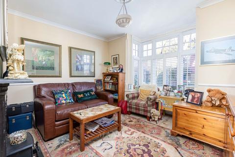 74 West Street, Crawley, RH11 8AW