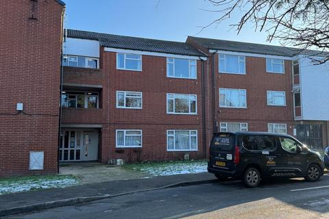 2 bedroom flat for sale, Meynell Close, Brampton, Chesterfield, S40 3BL