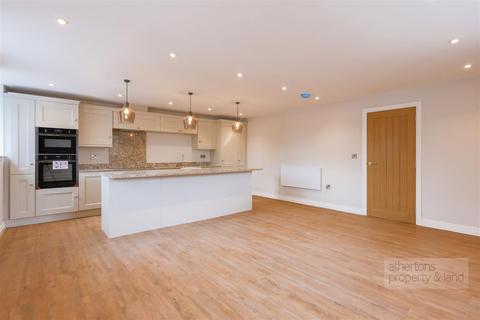 3 bedroom apartment to rent, George Street, Whalley, Clitheroe