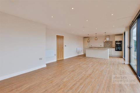 3 bedroom apartment to rent, George Street, Whalley, Clitheroe