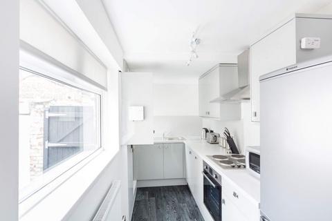 undefined, Lyndhurst Street, Salford, Greater Manchester, M6