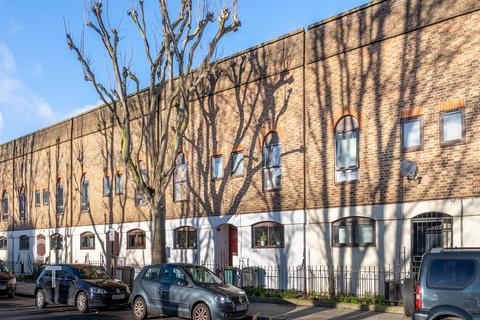 5 bedroom terraced house for sale, Castle Road, Camden, NW1