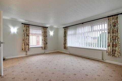 3 bedroom detached bungalow for sale, Northstead Close, Willerby, Hull