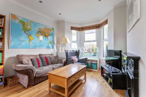 2 bedroom terraced house for sale, Conway Road, London, N15