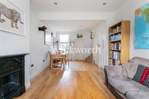 2 bedroom terraced house for sale, Conway Road, London, N15