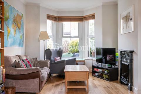 2 bedroom terraced house for sale, Conway Road, London, N15