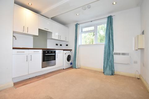 undefined, Gordon Road SILVER SUB, Fareham PO16