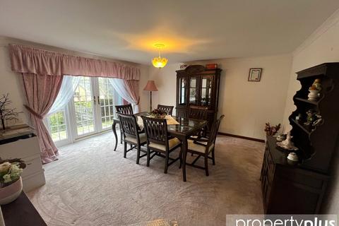 21 Celyn Isaf, Tonyrefail, Porth, CF39 8AN
