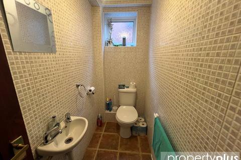 21 Celyn Isaf, Tonyrefail, Porth, CF39 8AN