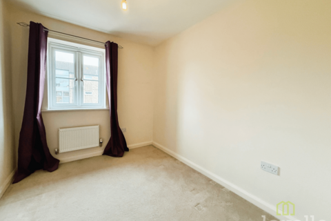 3 bedroom semi-detached house for sale, Vanessa Drive, Gainsborough DN21