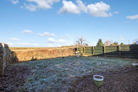 2 bedroom semi-detached bungalow for sale, Fullwell Road, Wellingborough NN29