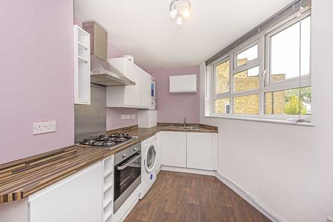 1 bedroom flat for sale, Sunnyside Road, Teddington TW11