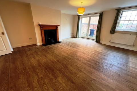 5 bedroom terraced house for sale, St. Marys Court, Church Street, Newent