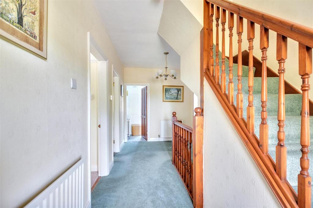 1st Floor Landing 3.jpeg