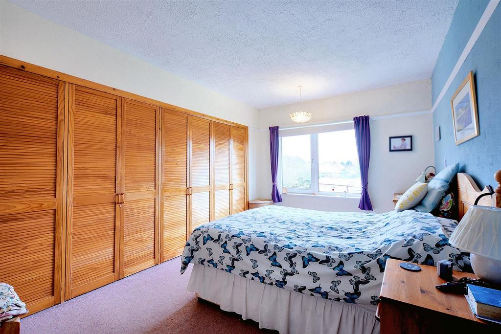 Bedroom 2 1.jpeg