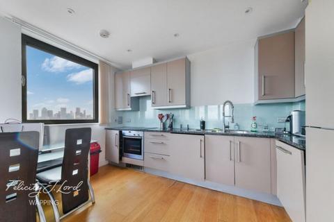 2 bedroom flat for sale, Spencer Way, London, E1