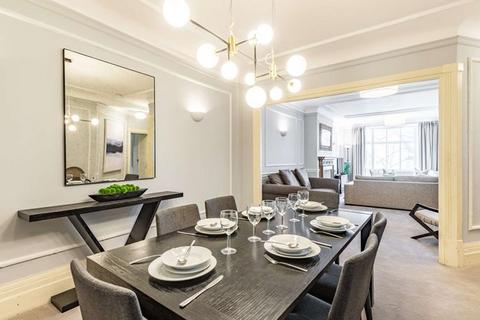 undefined, London NW8
