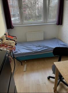 3 bedroom flat to rent, Harbord House, Cope Street, London, SE16