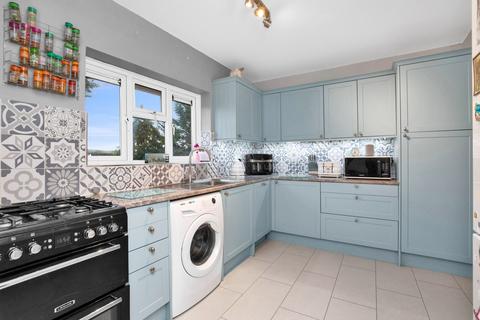 2 bedroom maisonette for sale, Langley Vale, Epsom