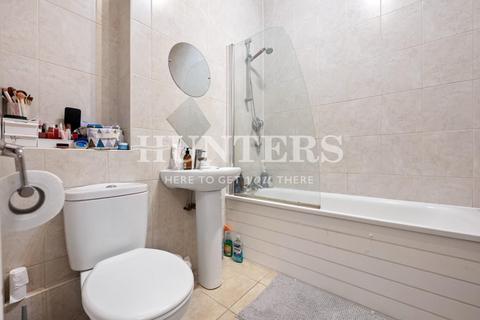 3 bedroom flat for sale, Gondar Mansions, Mill Lane, NW6