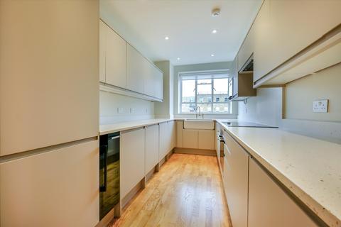 1 bedroom flat to rent, Eaton Square, Belgravia, London, SW1W