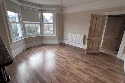 2 bedroom apartment to rent, Top Floor Flat, 11 Turney Road, London, SE21